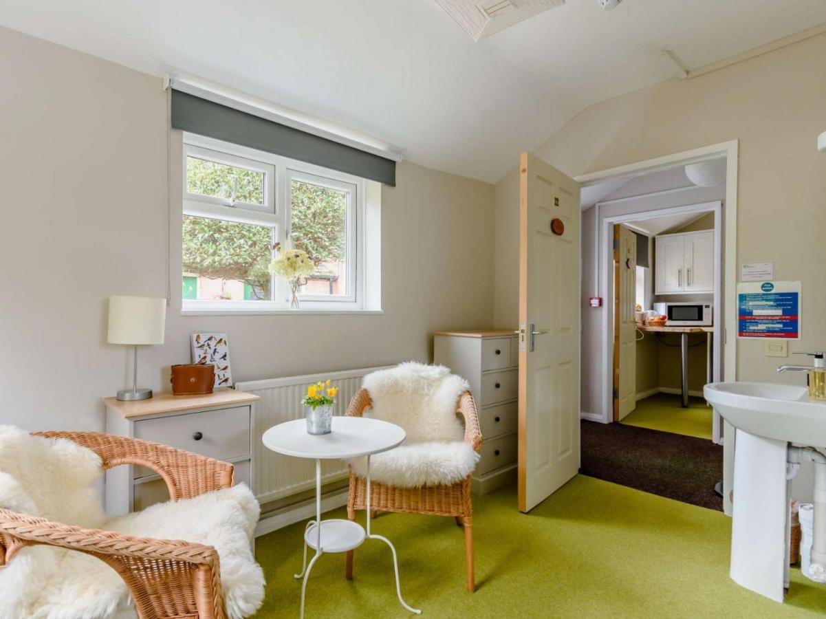 Bed and Breakfast Claridge House Лінґфілд Екстер'єр фото