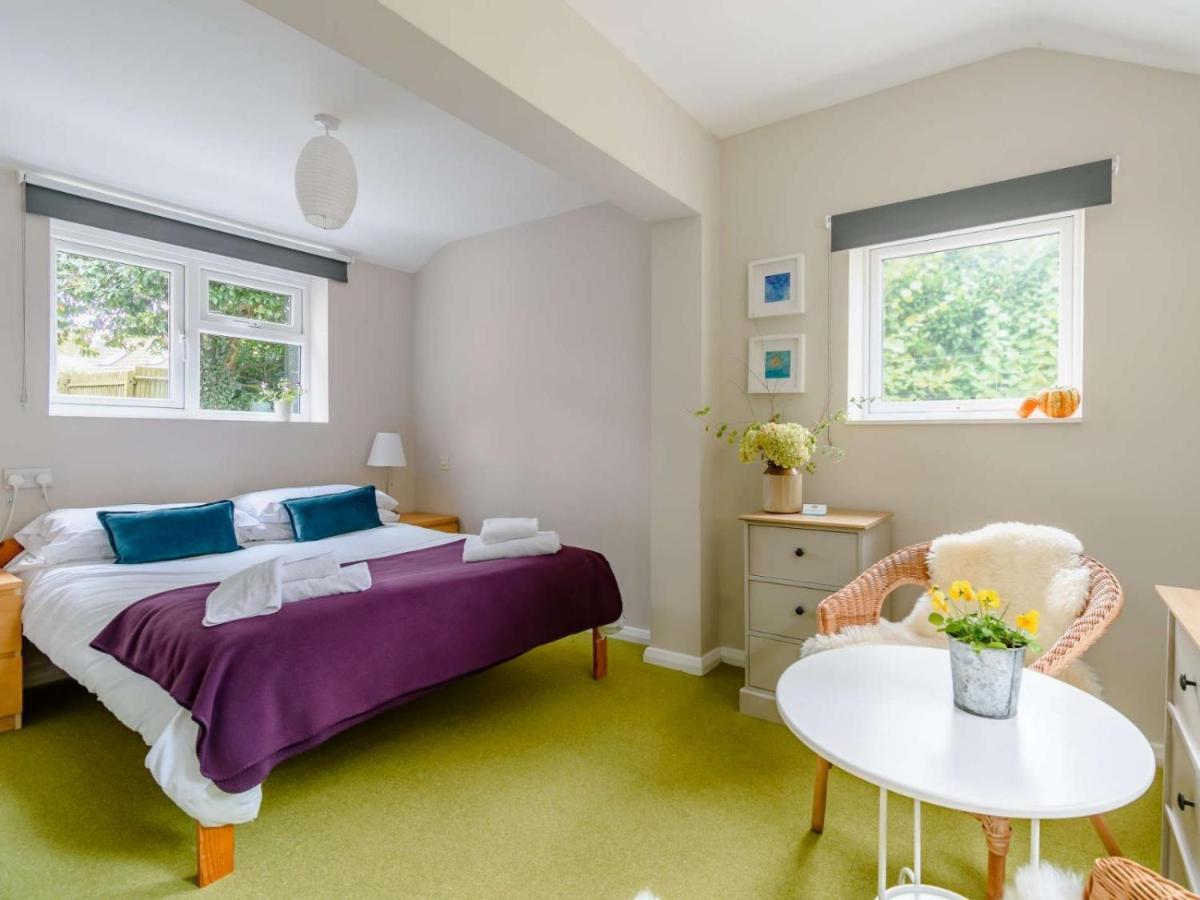 Bed and Breakfast Claridge House Лінґфілд Екстер'єр фото