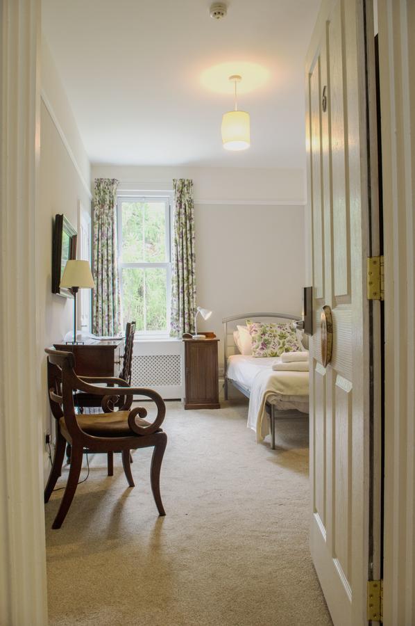 Bed and Breakfast Claridge House Лінґфілд Екстер'єр фото