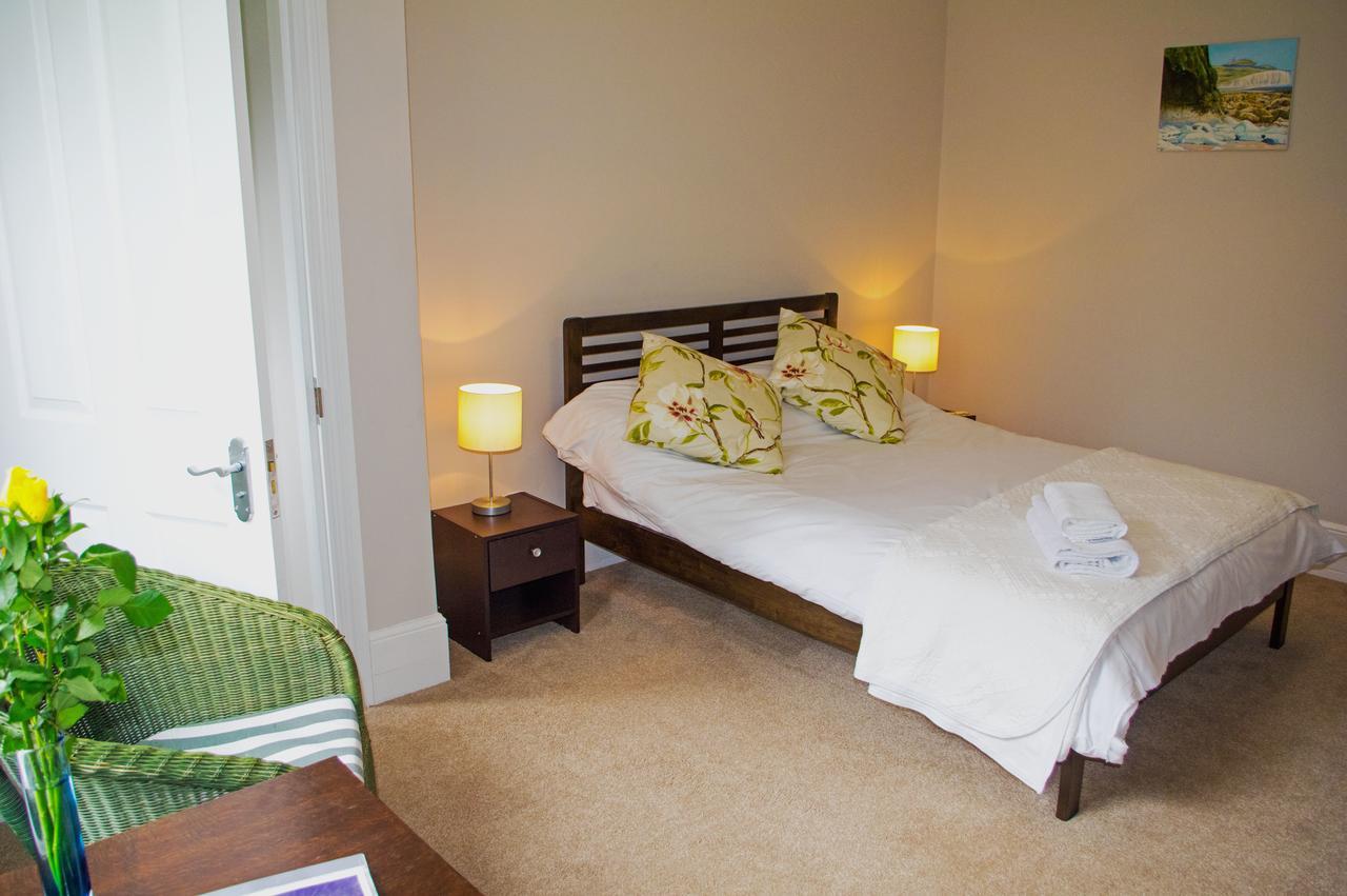 Bed and Breakfast Claridge House Лінґфілд Екстер'єр фото