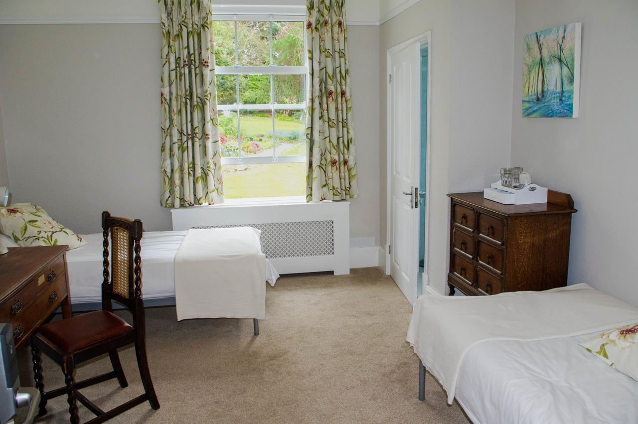 Bed and Breakfast Claridge House Лінґфілд Екстер'єр фото